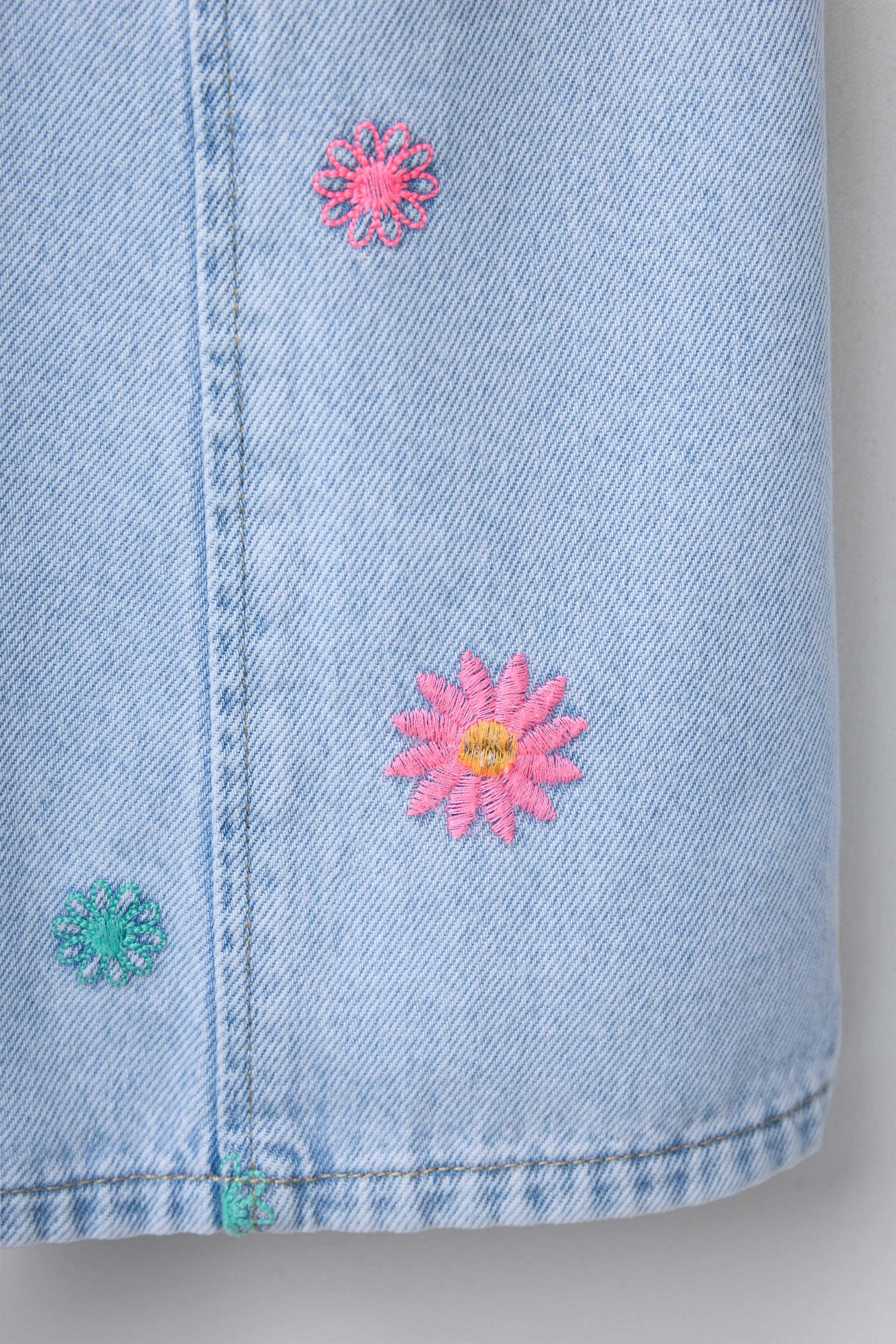 FLORAL EMBROIDERED DENIM DRESS